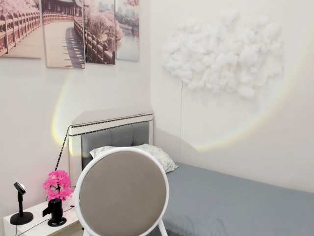 Baby-Miya1 live cam on BongaCams