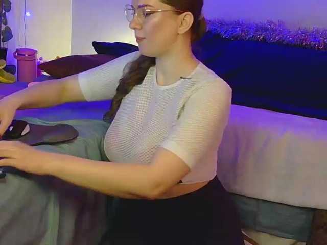 TeyaChatty live cam on BongaCams