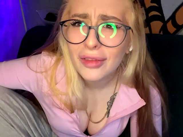 MelissaTsosie live cam on BongaCams