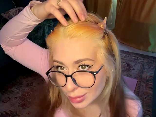 MelissaTsosie live cam on BongaCams