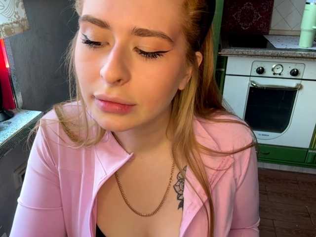 MelissaTsosie live cam on BongaCams