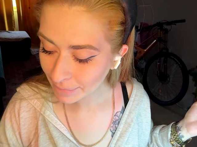 MelissaTsosie webcam