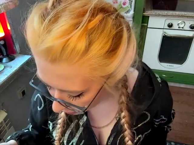 MelissaTsosie live cam on BongaCams