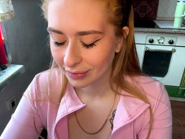 MelissaTsosie live cam on BongaCams