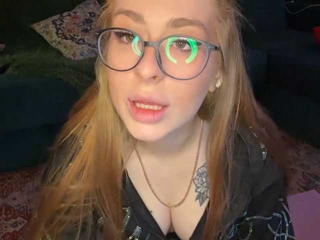 MelissaTsosie live cam on BongaCams