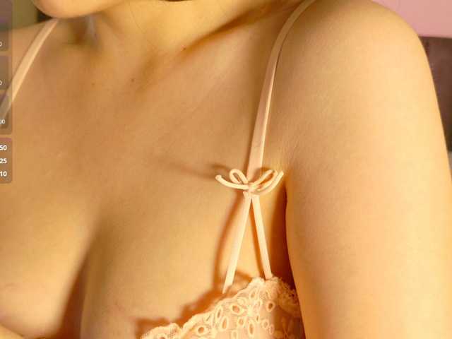 Sovelle live cam on BongaCams