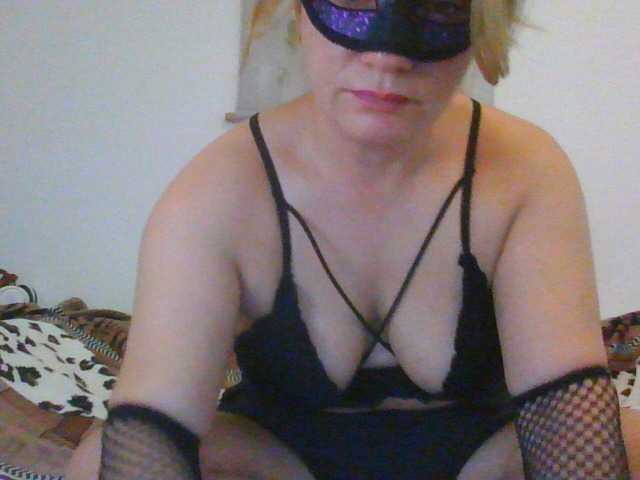 eliza69hot live cam on BongaCams