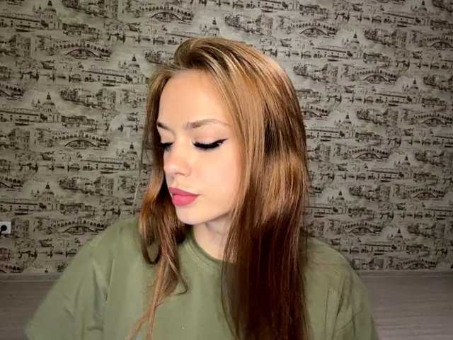 OraliaRand live cam on BongaCams