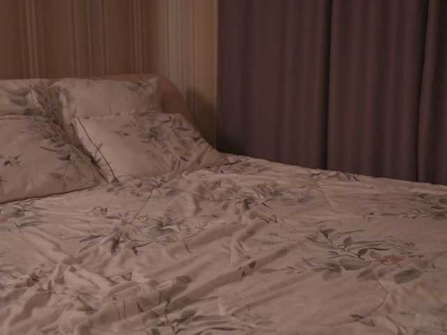 KimTease live cam preview