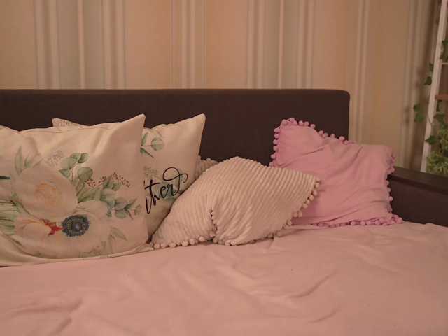KimTease live cam on BongaCams