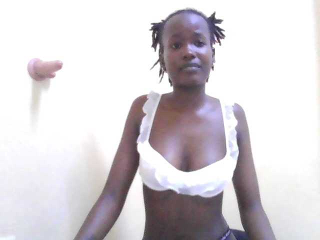 Diva-queen33 live cam