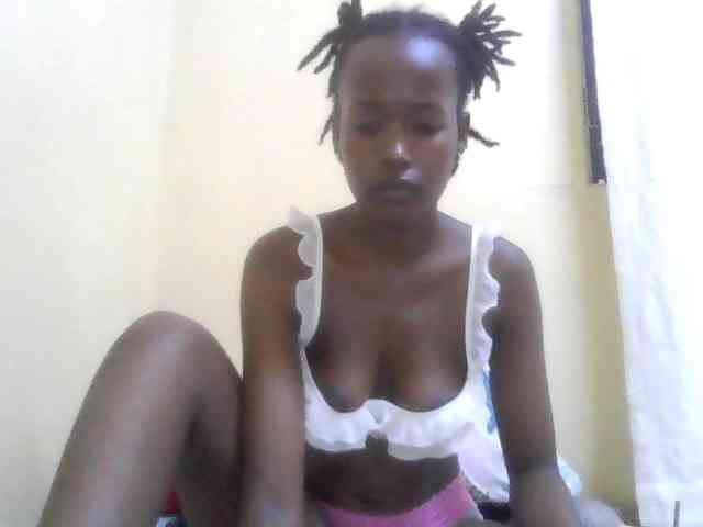 Diva-queen33 webcam