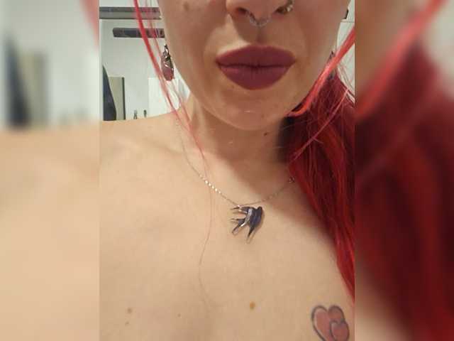 Pinkipink live cam on BongaCams