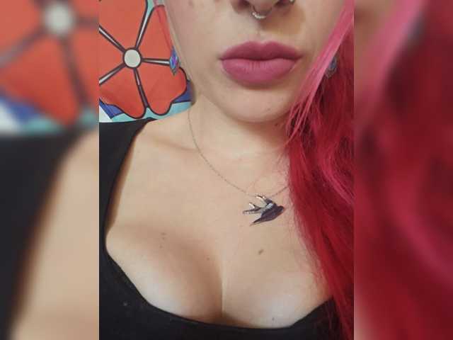 Pinkipink live cam on BongaCams