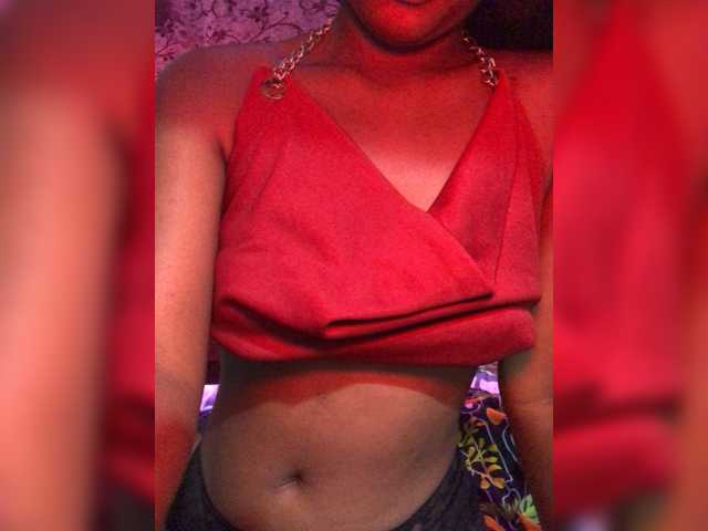 Sweetmia1 live cam on BongaCams