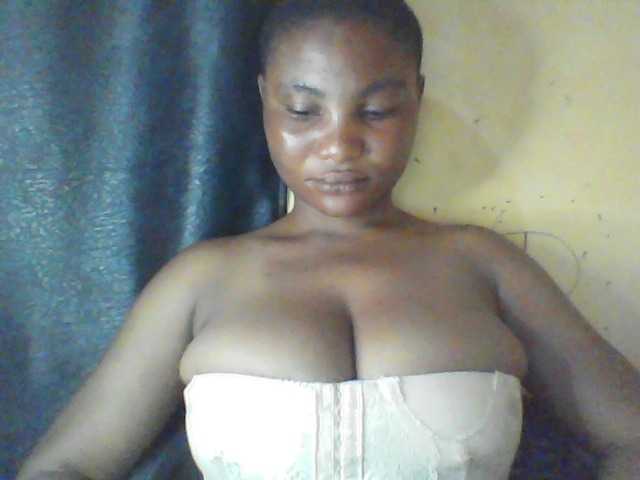 Fuckmypussyx live cam on BongaCams