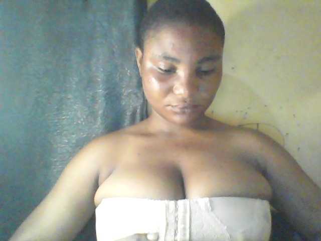 Fuckmypussyx live cam on BongaCams
