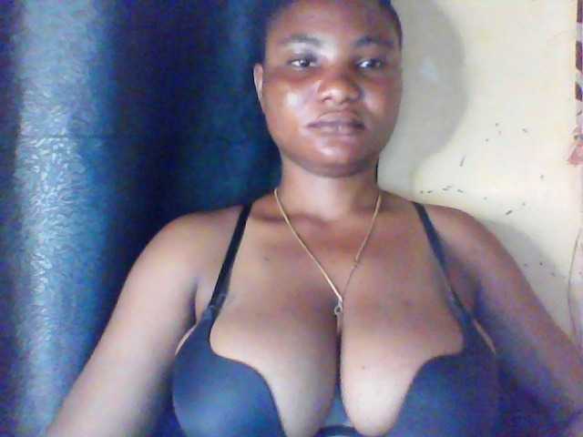 Fuckmypussyx live cam on BongaCams