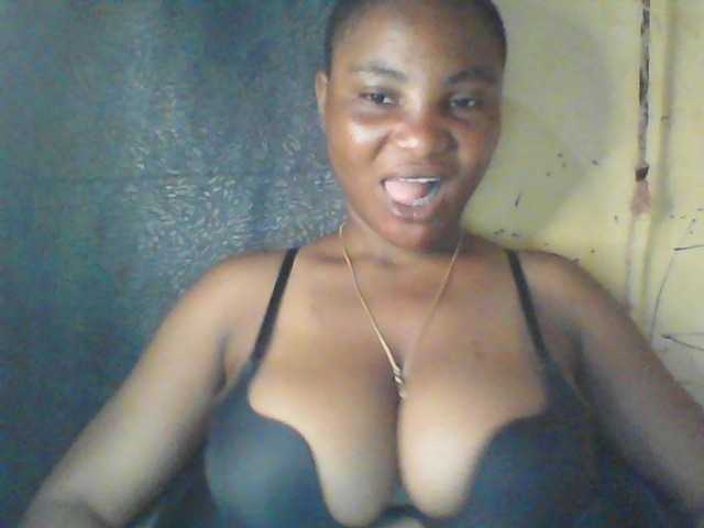 Fuckmypussyx live cam on BongaCams