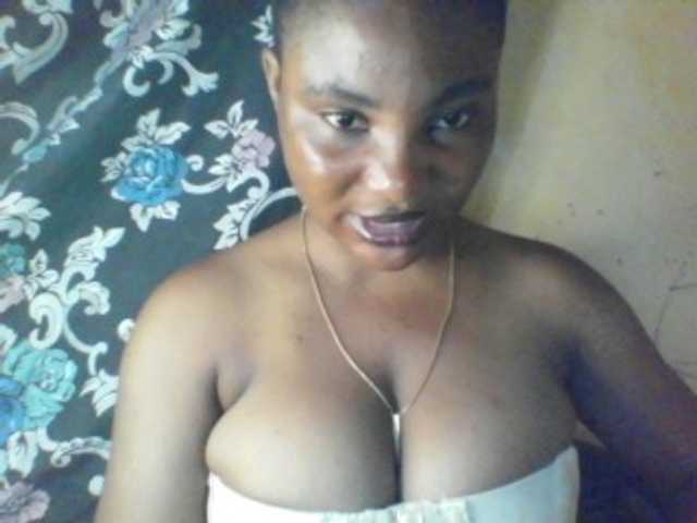 Fuckmypussyx live cam on BongaCams
