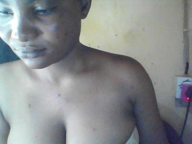 Fuckmypussyx live cam on BongaCams