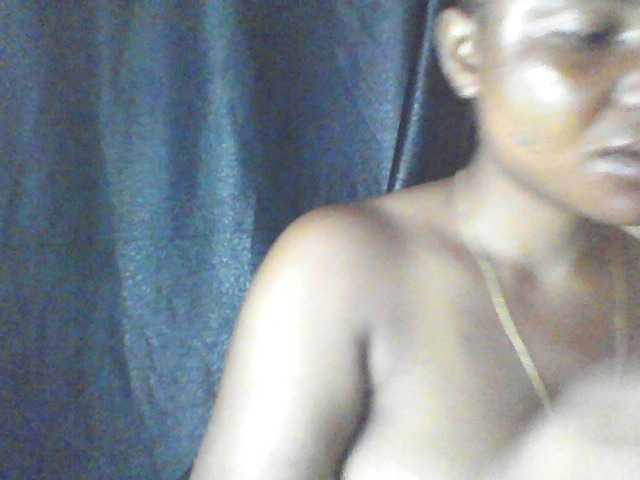Fuckmypussyx live cam on BongaCams