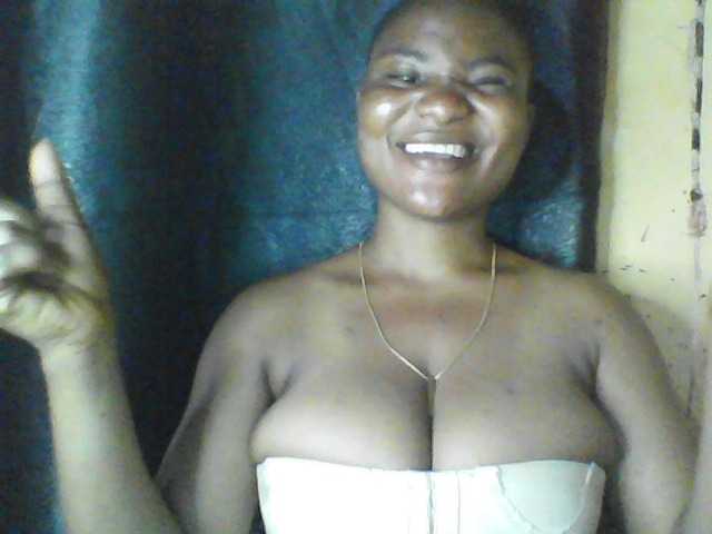 Fuckmypussyx live cam on BongaCams