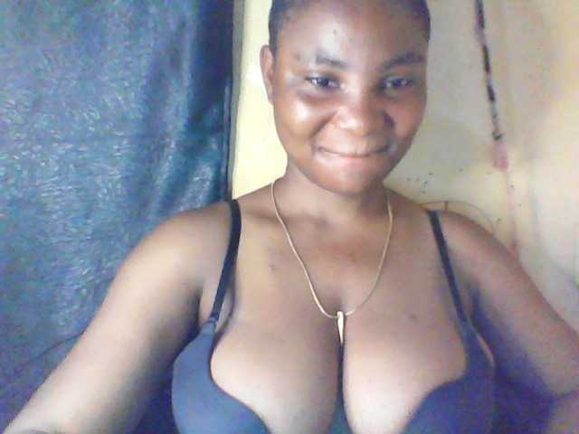 Fuckmypussyx live cam on BongaCams
