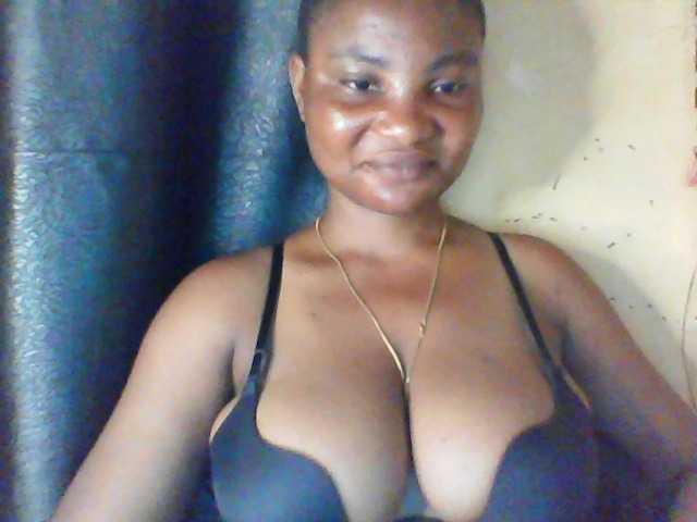 Fuckmypussyx live cam on BongaCams