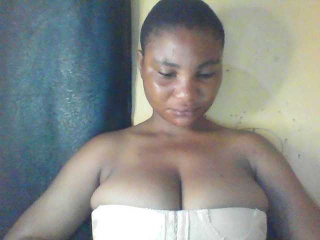 Fuckmypussyx live cam on BongaCams