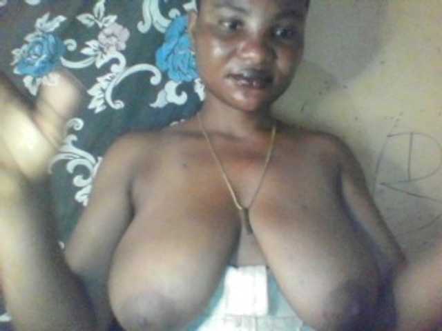 Fuckmypussyx live cam on BongaCams