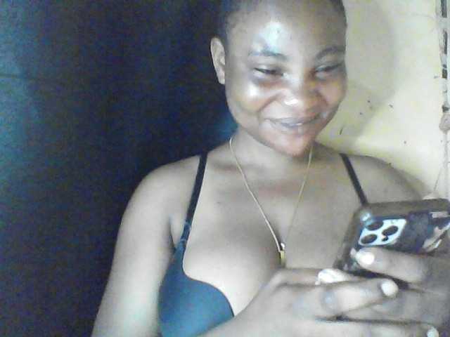 Fuckmypussyx live cam on BongaCams