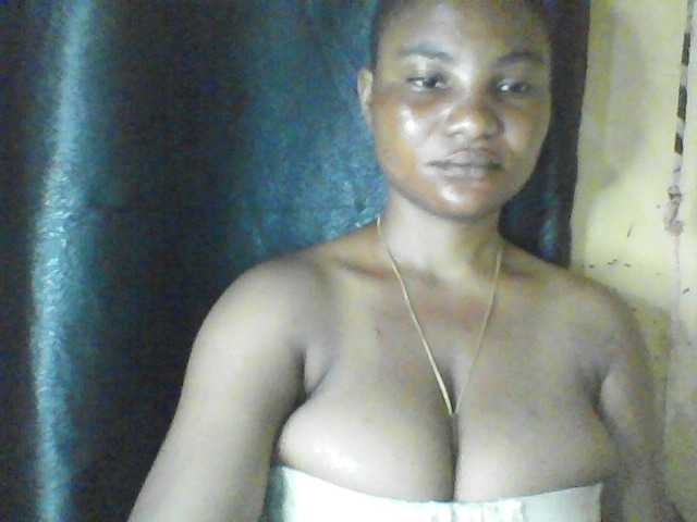Fuckmypussyx live cam on BongaCams