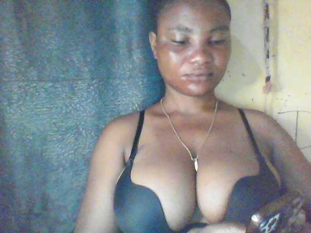 Fuckmypussyx live cam on BongaCams