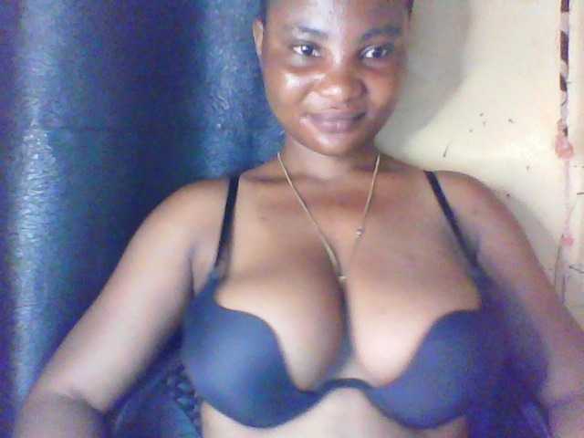 Fuckmypussyx live cam on BongaCams