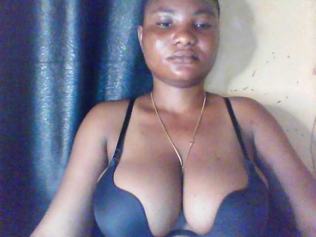 Fuckmypussyx live cam on BongaCams