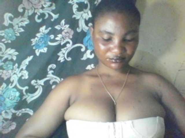 Fuckmypussyx live cam on BongaCams