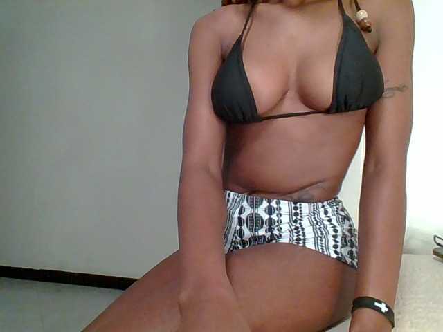 Petitebabe5 live cam preview