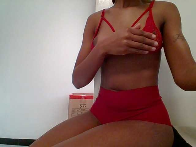 Petitebabe5 live cam on BongaCams