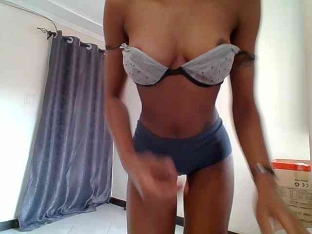 Petitebabe5 webcam