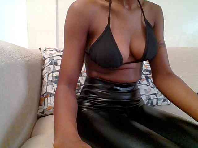 Petitebabe5 webcam