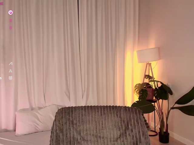 MarsiFox live cam on BongaCams
