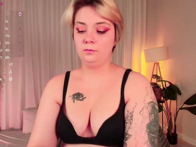 MarsiFox live cam on BongaCams