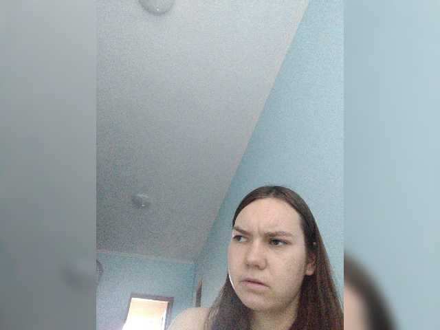 Elena13141516 live cam on BongaCams