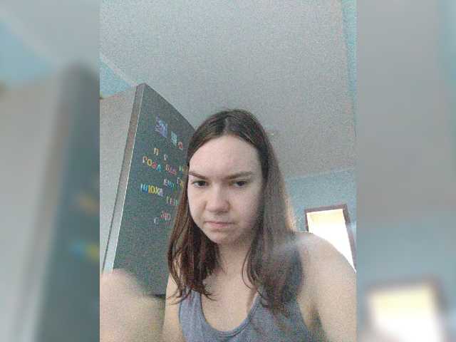 Elena13141516 live cam on BongaCams