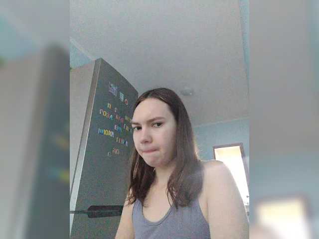 Elena13141516 live cam on BongaCams