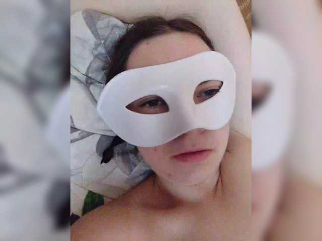 Elena13141516 live cam on BongaCams