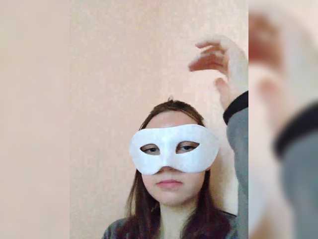 Elena13141516 live cam on BongaCams