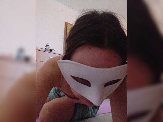 Elena13141516 live cam