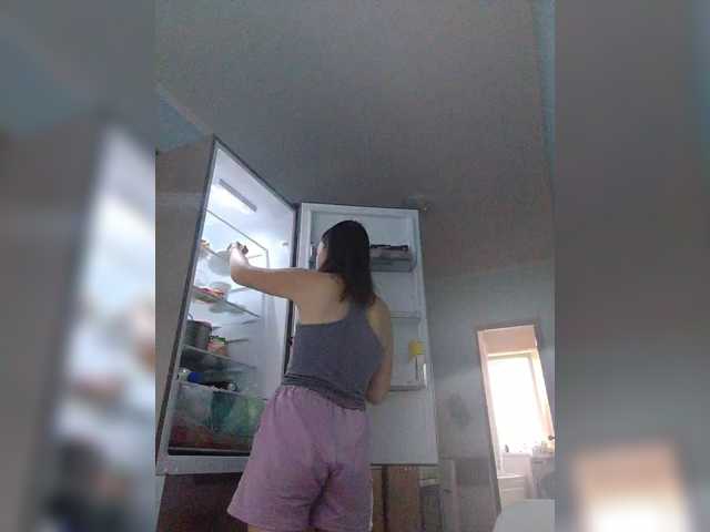 Elena13141516 live cam on BongaCams